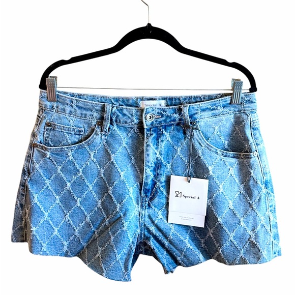 Special A Shorts Size Large Medium Blue Wash Diamond Stitch Pattern NWT - Picture 3 of 11